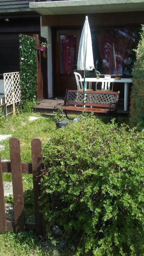 Studio rénové avec jardin et vue dégagée, 4 nuits minimum Saint-Michel-de-Chaillol Extérieur photo